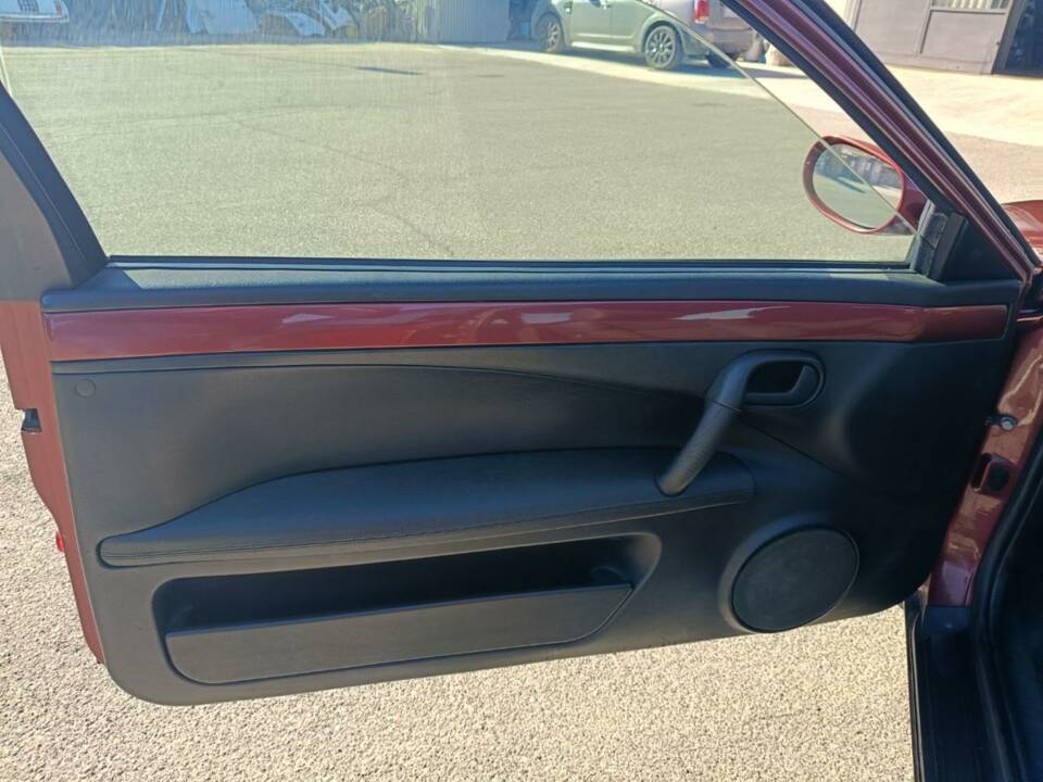 Image 26/50 of FIAT Coupé 1.8 16V (1997)
