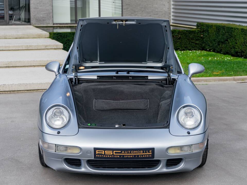 Bild 27/33 von Porsche 911 Carrera 4S (1996)