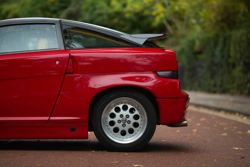 Bild 30/50 von Alfa Romeo SZ (1991)