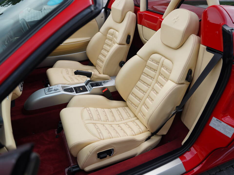 Image 16/50 of Ferrari 360 Spider (2004)