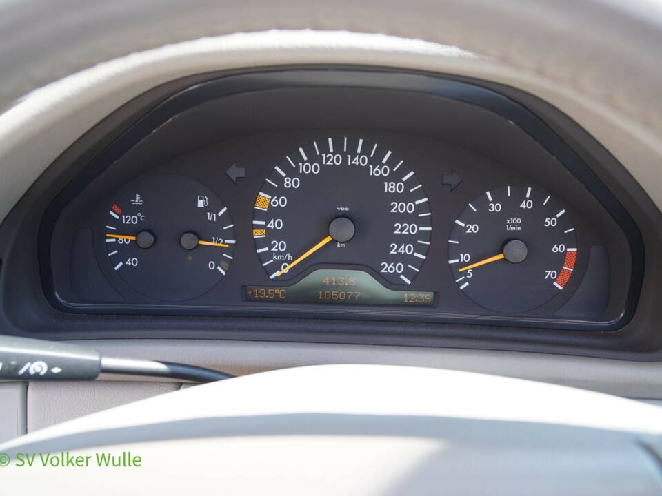 Bild 5/17 von Mercedes-Benz CLK 320 (1998)