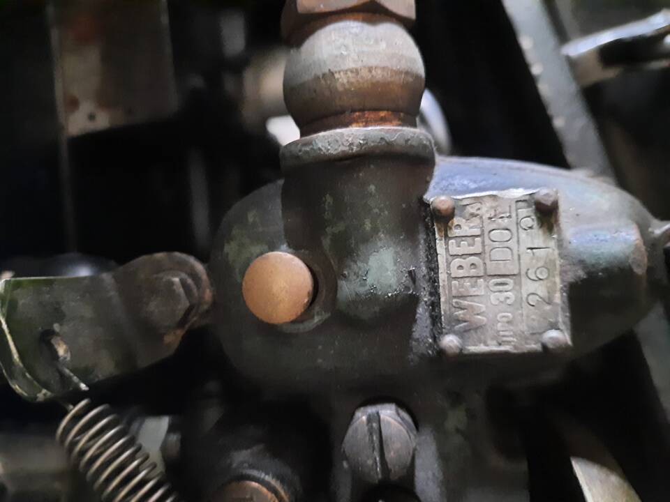 Image 16/49 of Lancia Augusta (1934)