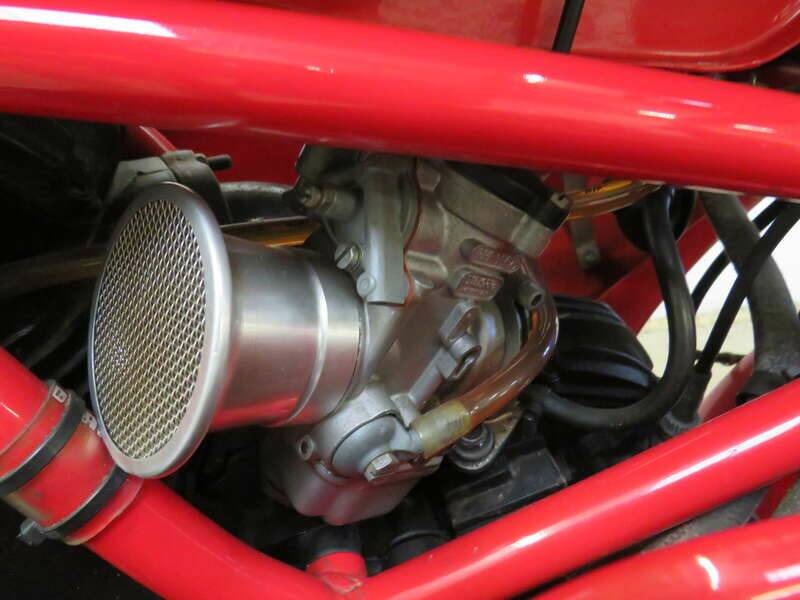 Bild 24/42 von Ducati 750 F1 (1987)