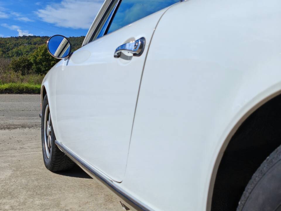 Immagine 21/41 di Porsche 911 2.2 S (1971)