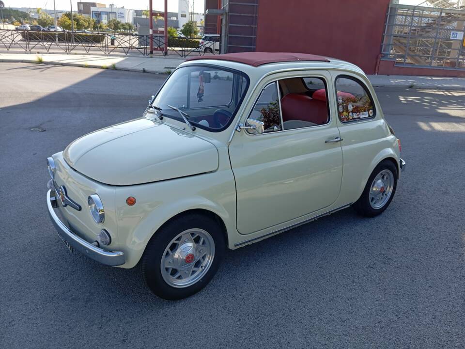 Image 38/50 of FIAT 500 F (1970)