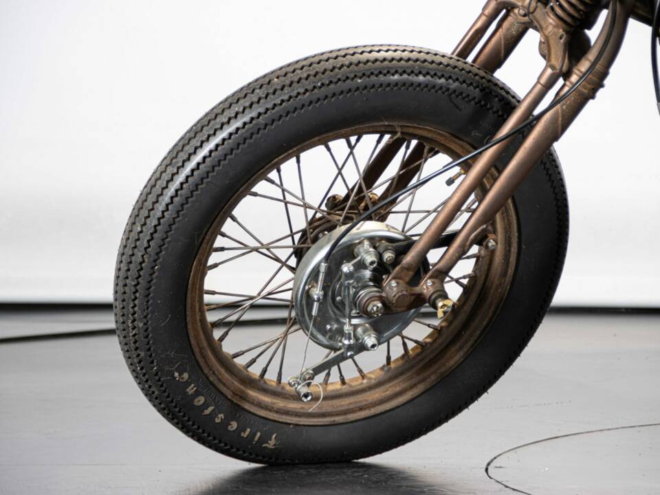 Bild 28/50 von Harley-Davidson DUMMY (1989)