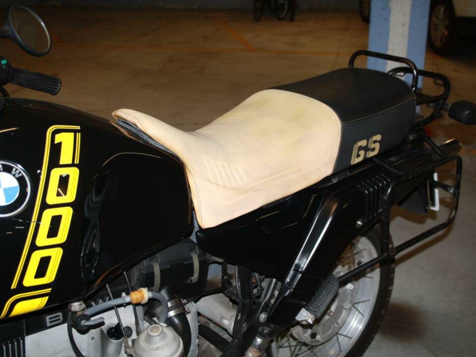 Image 18/50 of BMW DUMMY (1990)