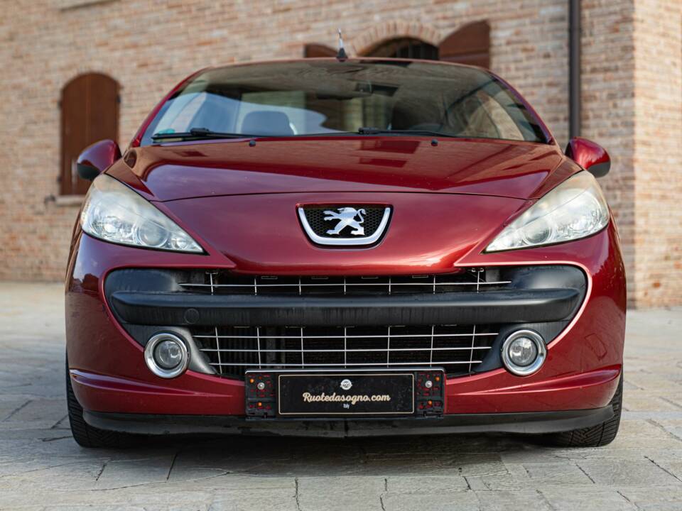 Image 3/50 of Peugeot 207 CC 1.6 VTi (2008)