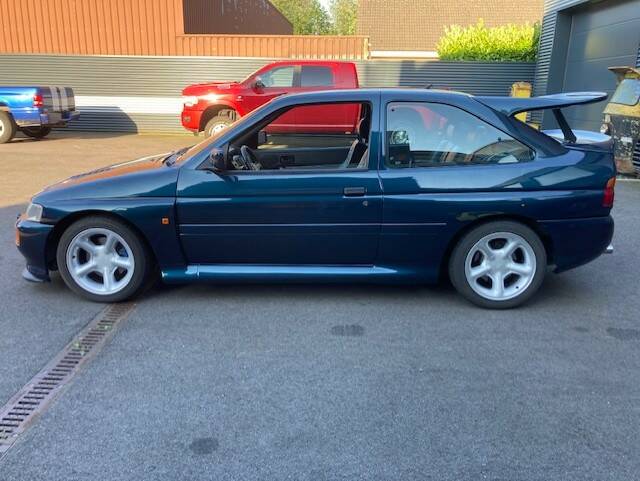 Imagen 9/20 de Ford Escort RS Cosworth (1993)