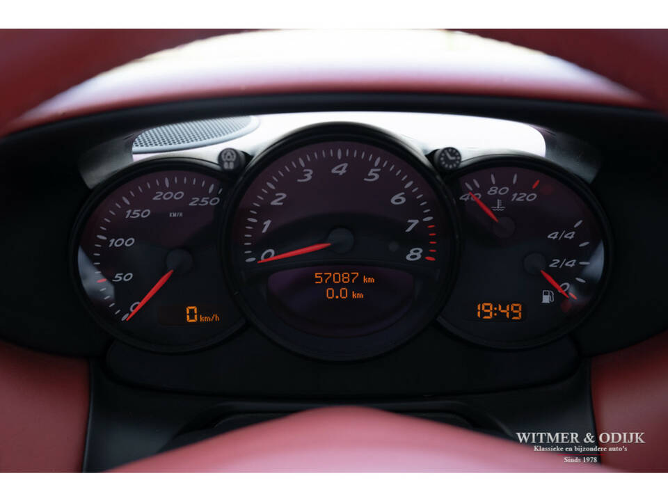 Image 16/25 of Porsche Boxster (2004)