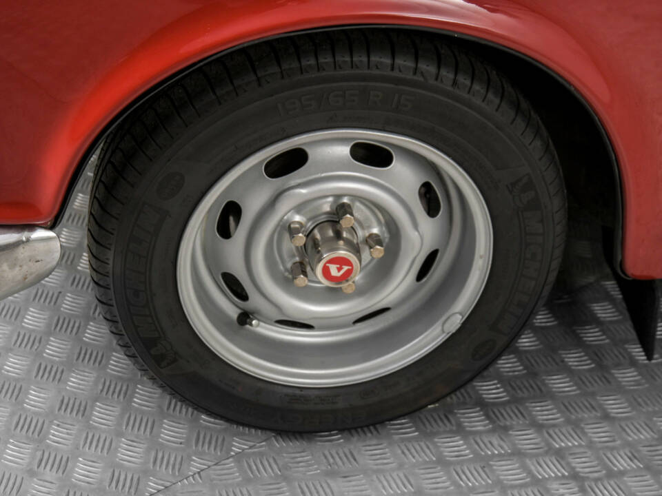 Image 30/50 of Volvo 1800 S (1965)