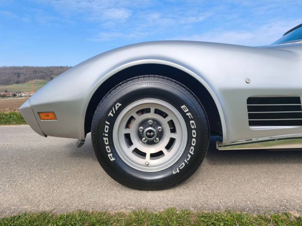 Image 23/23 of Chevrolet Corvette Stingray (1977)