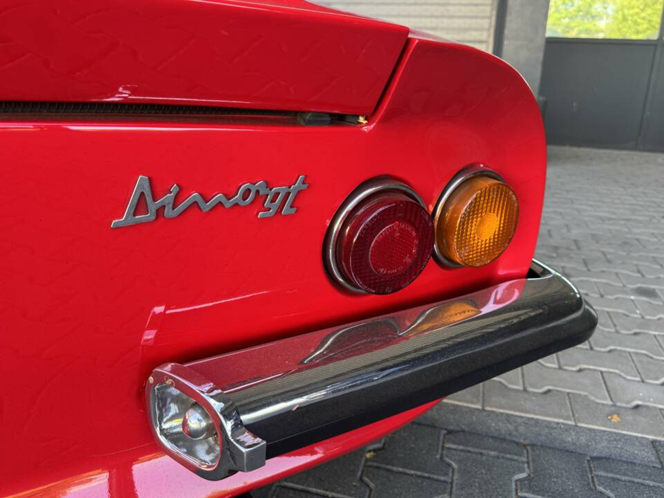 Image 33/35 of Ferrari Dino 246 GT (1968)