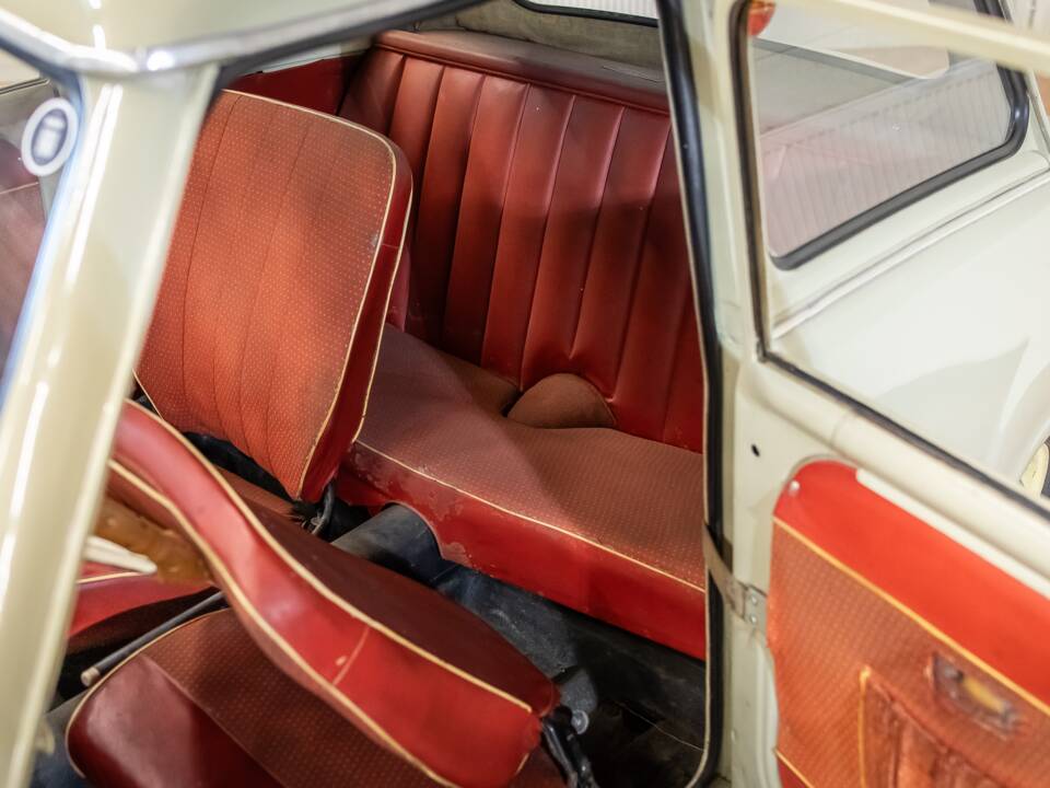 Bild 12/14 von Glas Goggomobil T 400 (1958)