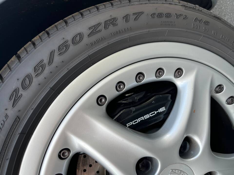Imagen 51/96 de Porsche 911 Carrera (1996)