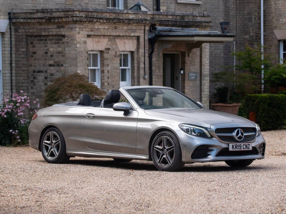 Bild 46/50 von Mercedes-Benz C 300 d (2019)