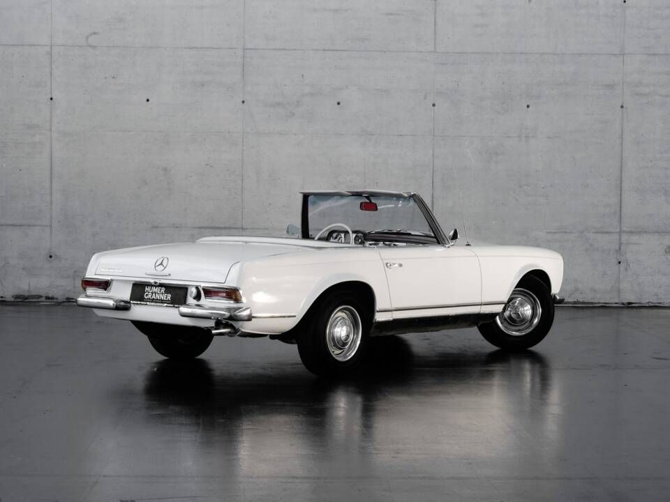 Afbeelding 4/40 van Mercedes-Benz 230 SL (1964)