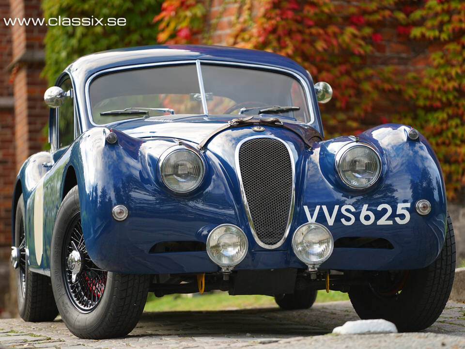 Afbeelding 8/25 van Jaguar XK 120 FHC (1953)