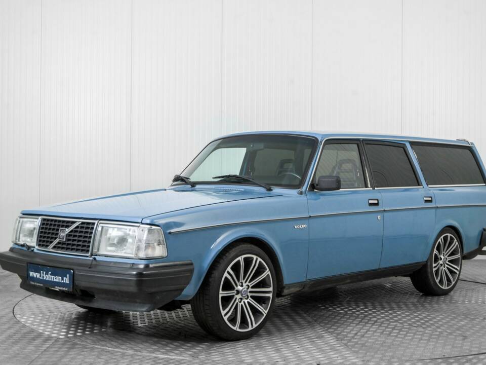 Image 1/50 de Volvo 245 (1980)