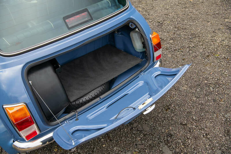 Image 9/12 of Rover Mini Cooper 40 - Limited Edition (1999)