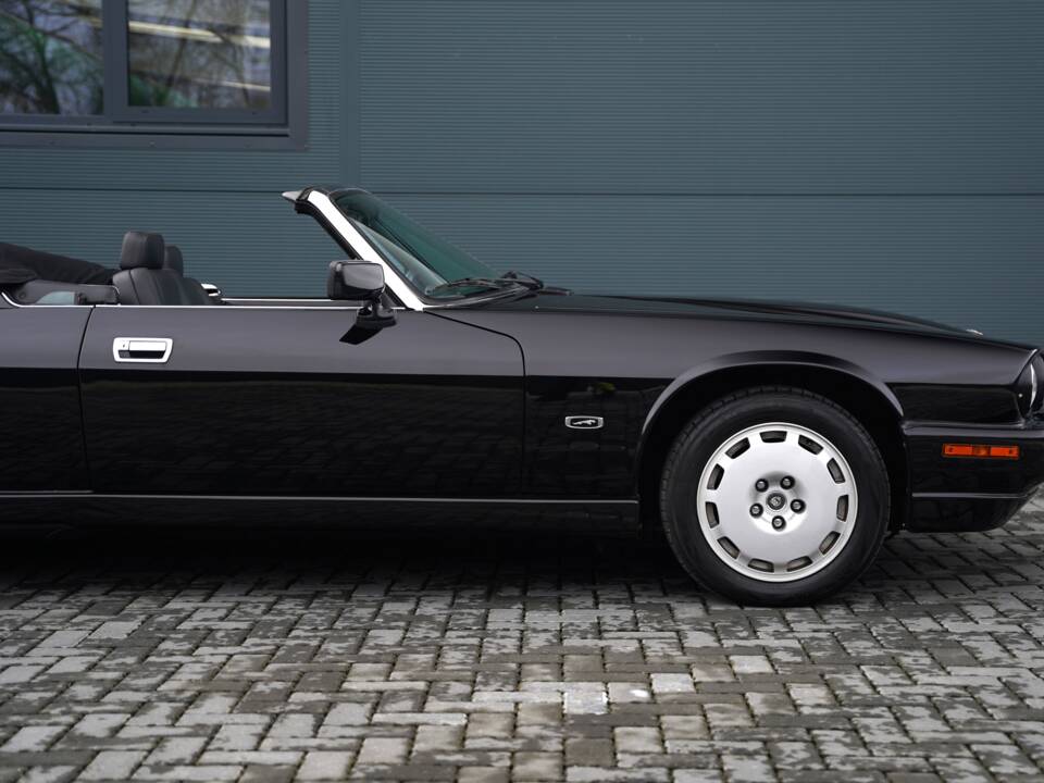 Imagen 24/50 de Jaguar XJS 6.0 V12 (1993)