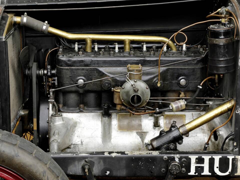 Image 16/21 of Hudson Super Six (1922)
