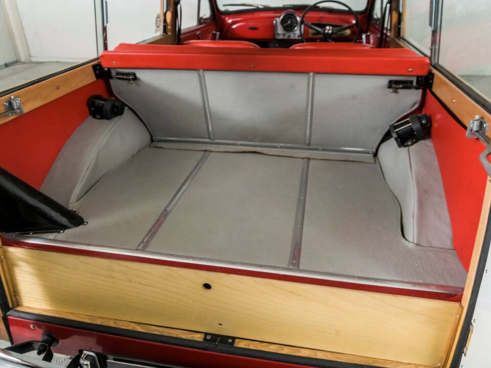 Bild 39/50 von Morris Minor 1000 Traveller (1969)