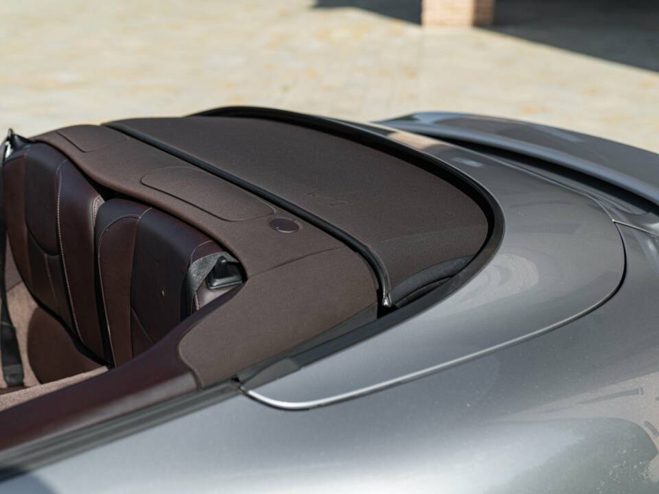 Image 22/50 of Porsche 911 Turbo (2008)