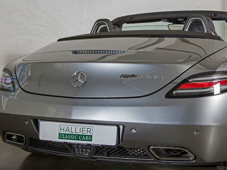 Image 9/31 of Mercedes-Benz SLS AMG GT Roadster (2014)