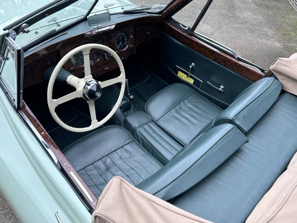 Imagen 25/30 de Jaguar XK 120 DHC (1953)