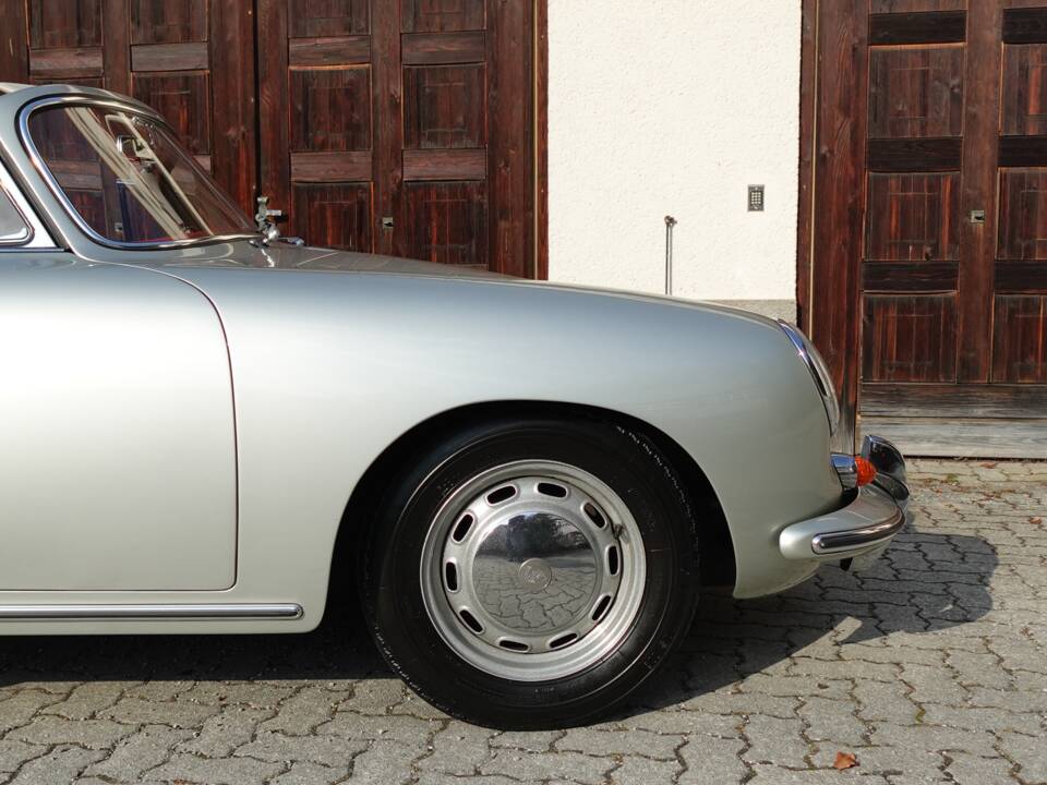Image 20/29 of Porsche 356 C 1600 (1965)