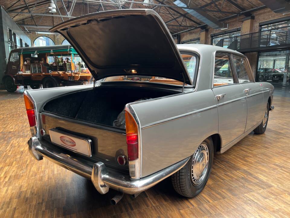 Image 25/34 de Peugeot 404 (1962)