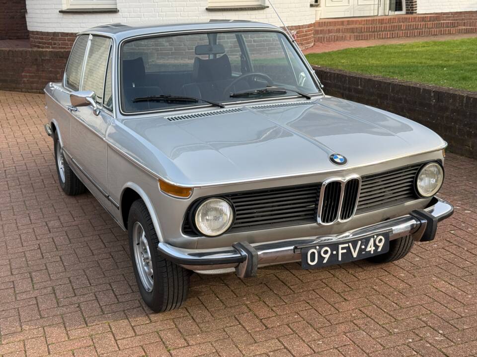 Image 2/22 de BMW 2002 (1975)