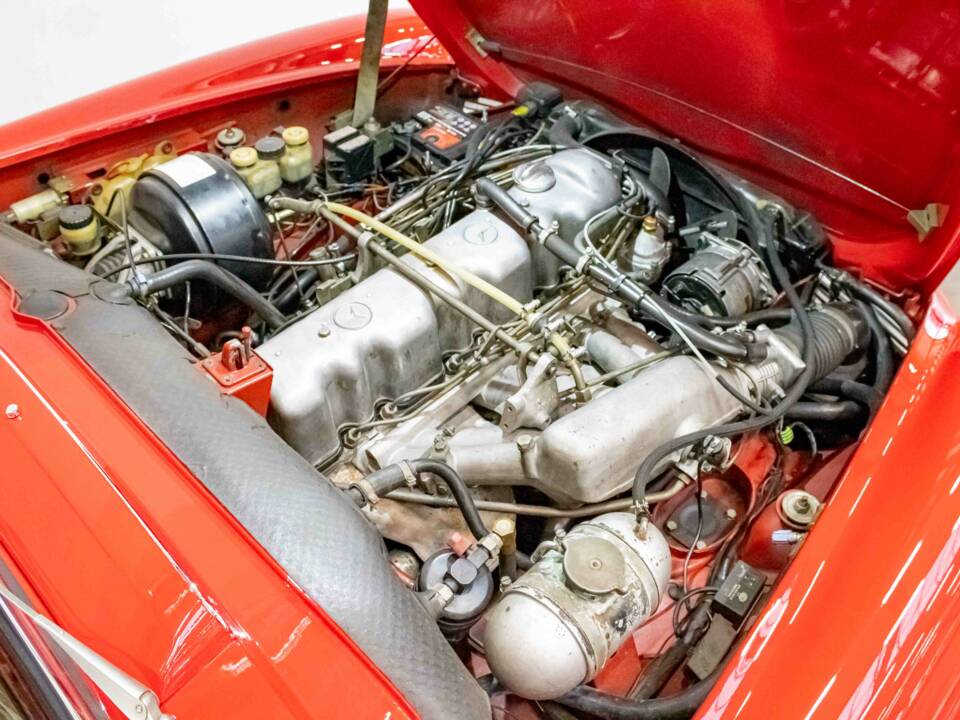 Bild 23/27 von Mercedes-Benz 280 SL (1970)