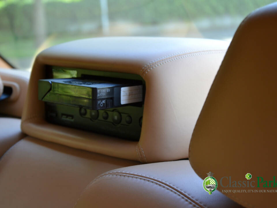 Image 27/50 of Bentley Arnage Green Label (1999)