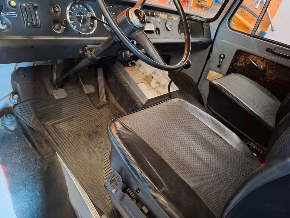 Image 5/5 of Opel Blitz (1972)