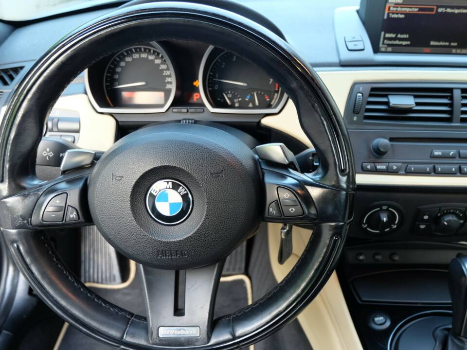 Immagine 22/40 di BMW Z4 Coupé 3.0si (2007)