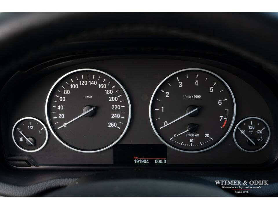 Bild 18/21 von BMW X3 xDrive35i (2011)