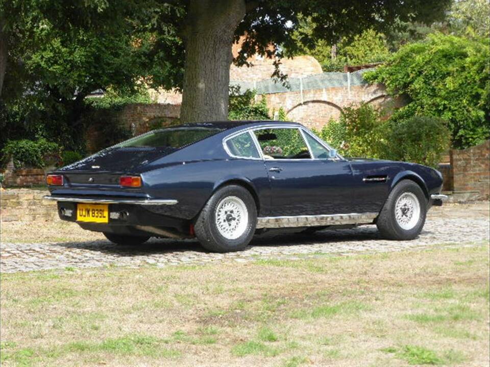 Immagine 10/24 di Aston Martin V8 (1973)