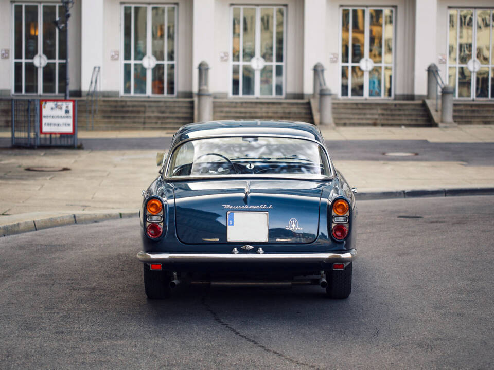 Image 47/58 of Maserati 3500 GTI Touring (1963)
