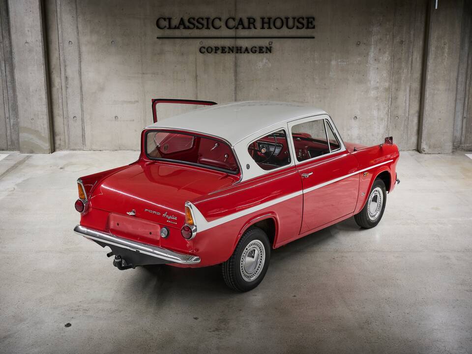 Bild 7/100 von Ford Anglia (1965)