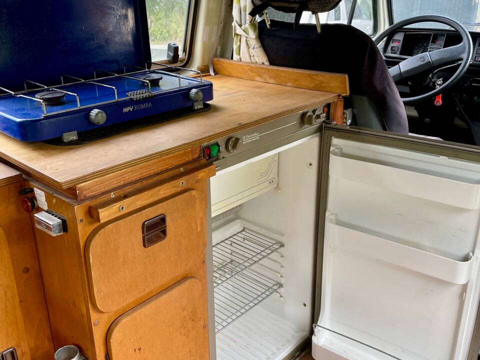 Bild 12/17 von Volkswagen T3 Camper 1.6 D (1983)
