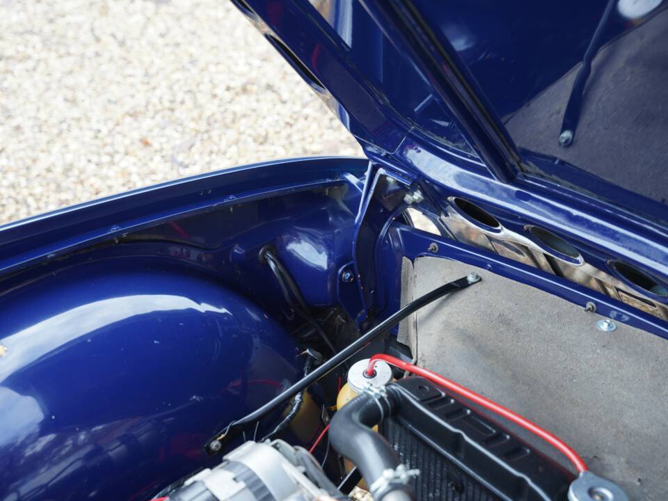 Bild 35/50 von Triumph TR 6 (1972)