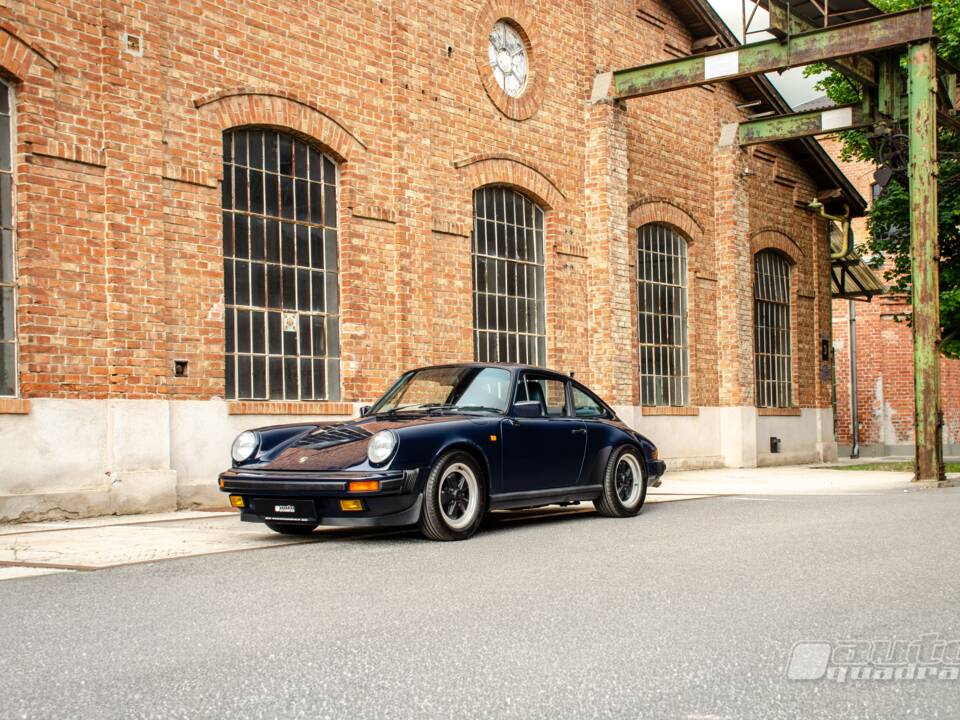 Bild 5/20 von Porsche 911 Carrera 3.2 (1986)