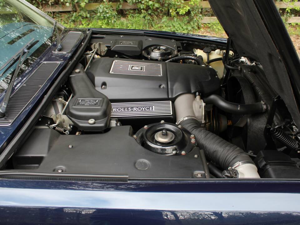 Image 18/20 of Rolls-Royce New Silver Spirit (1996)