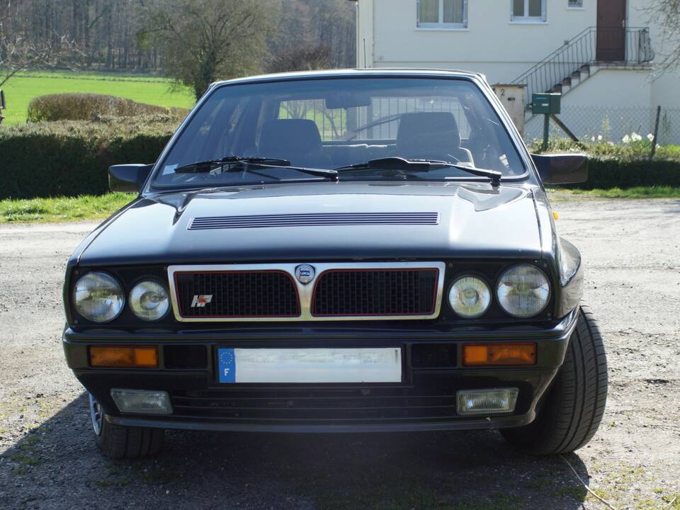 Bild 24/105 von Lancia Delta HF Integrale 16V (1990)