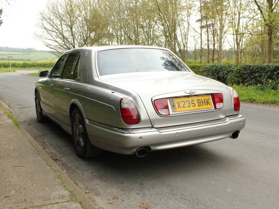 Image 5/18 de Bentley Arnage Red Label (2000)