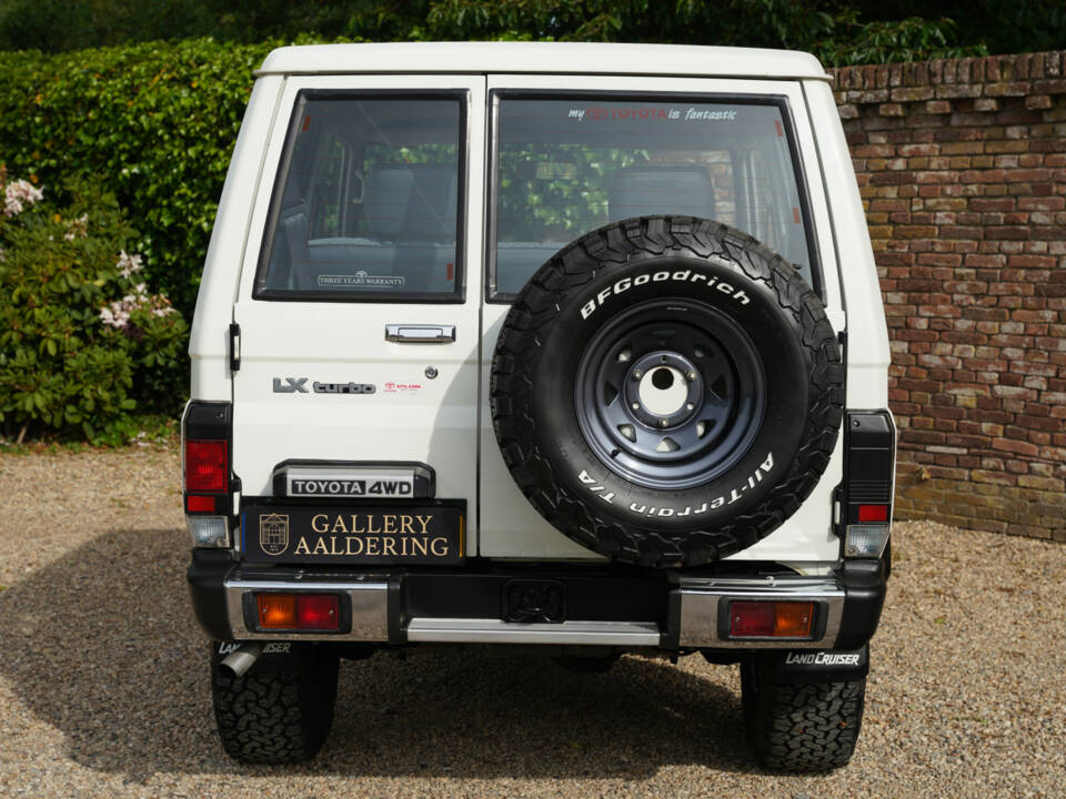 Immagine 26/50 di Toyota Land Cruiser 2.4 LX Turbo (1992)