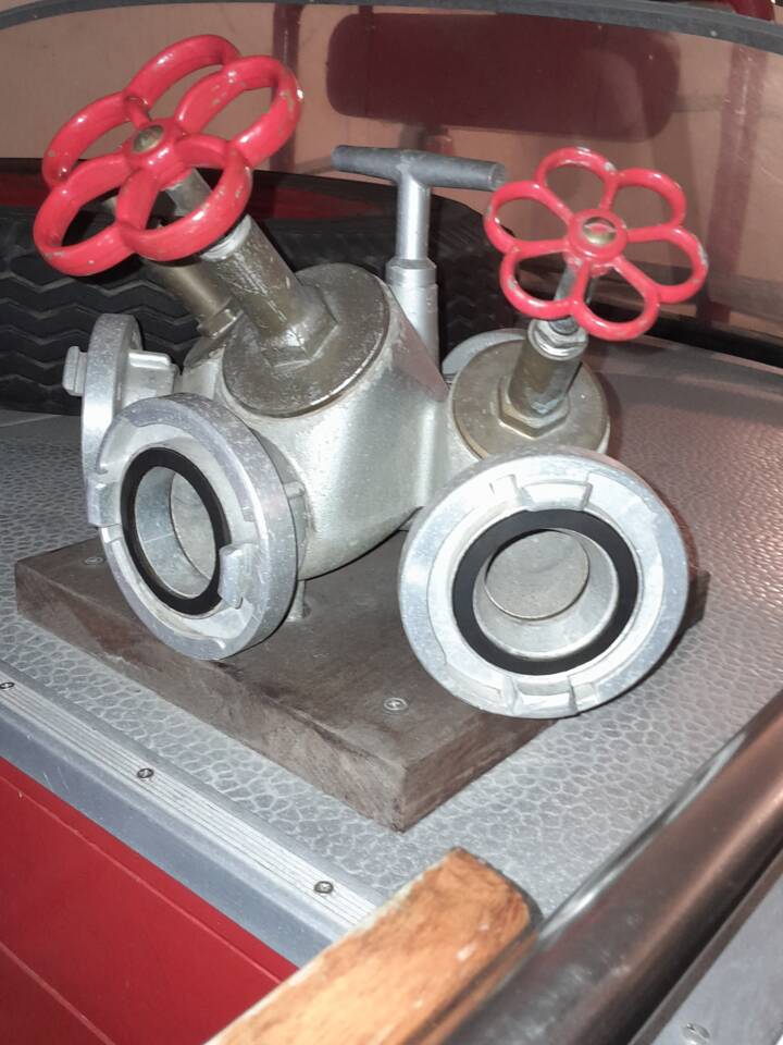 Schlauchverteiler mit Ventilen