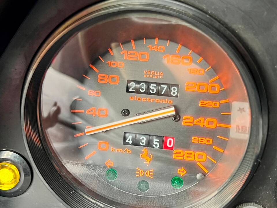 Image 4/8 of Ferrari 328 GTS (1988)